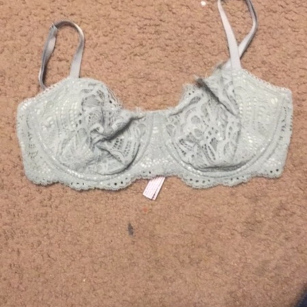 Victoria’s Secret dream angels wicked unlined bra
